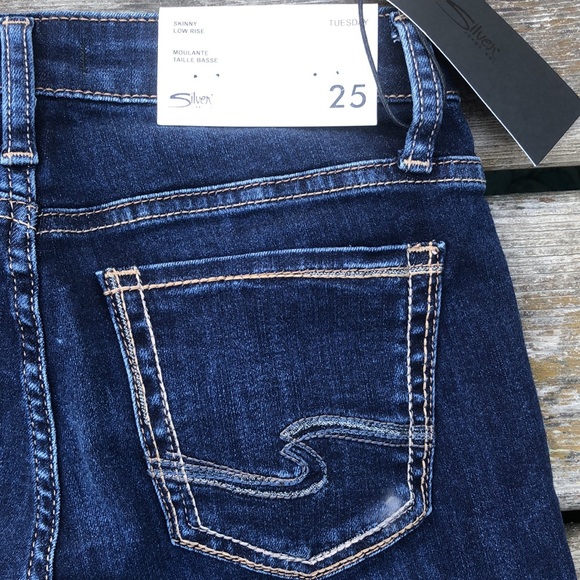 NWT Silver Jeans Tuesday Skinny Low Rise - Picture 11 of 11